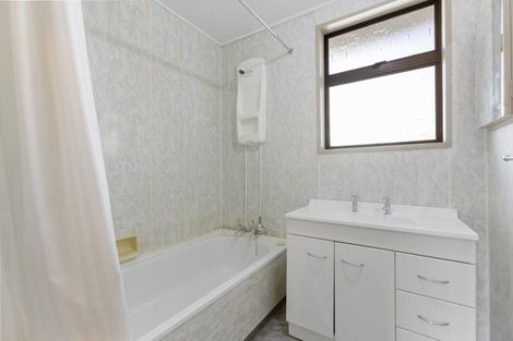 Photo of property in 82 Waenga Drive, Cromwell, 9310