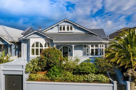 Photo of property in 82 Brougham Street, Mount Victoria, Wellington, 6011