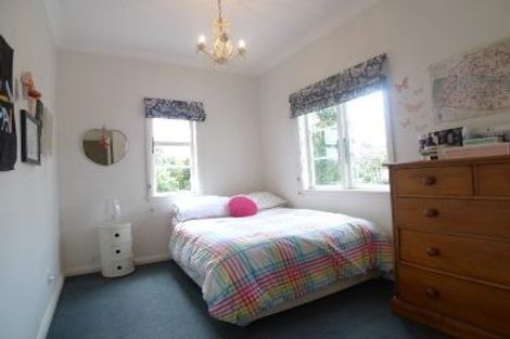 Photo of property in 68 Cashmere Avenue, Khandallah, Wellington, 6035