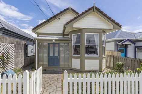 Photo of property in 6 Yule Street, Kilbirnie, Wellington, 6022