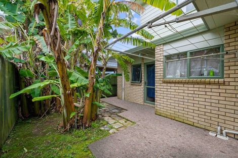 Photo of property in 20a Glenside Avenue, Pakuranga, Auckland, 2010