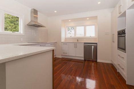 Photo of property in 13a Huapai Street, Onehunga, Auckland, 1061