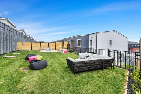 Photo of property in 33 Roundel Crescent, Whenuapai, Auckland, 0618