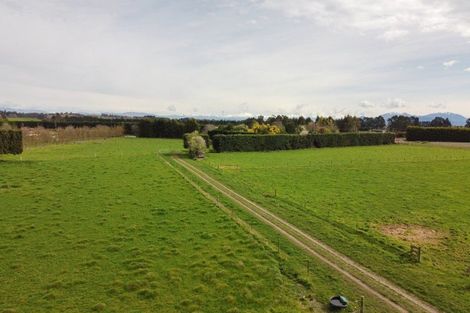 Photo of property in 102 Levels Plain Road, Levels, Timaru, 7975