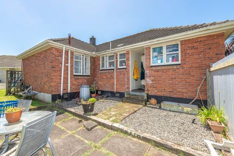 Photo of property in 5 Deem Place, Tawhero, Whanganui, 4501