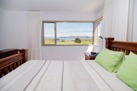 Photo of property in 13 Koromiko Drive, Coromandel, 3506
