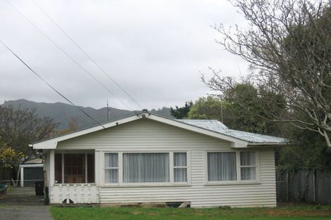 Photo of property in 13 Rawhiti Street, Stokes Valley, Lower Hutt, 5019