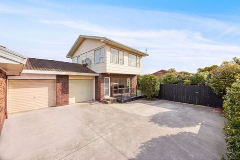 Photo of property in 2/23 Butley Drive, Farm Cove, Auckland, 2012