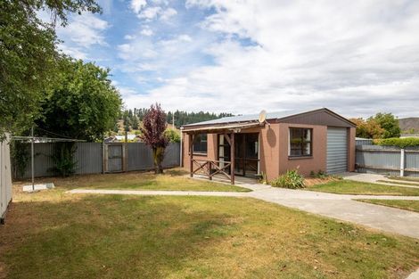 Photo of property in 93 Russell Street, Alexandra, 9320