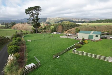 Photo of property in 123 Buckley Road, Shannon, Palmerston North, 4474