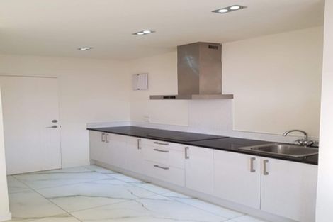 Photo of property in 36e Kewa Road, Albany Heights, Auckland, 0632