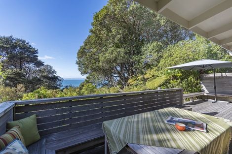 Photo of property in 203 Howard Road, Orere Point, 2585