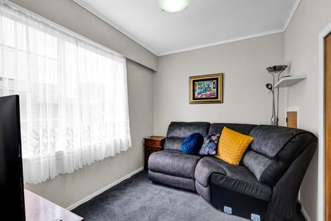 Photo of property in 65 Barrett Street, Westown, New Plymouth, 4310