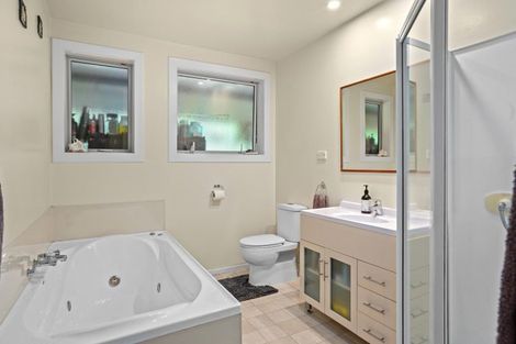 Photo of property in 18 Carroll Street, Cheviot, 7310