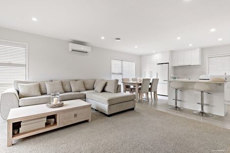 Photo of property in 7 Redlands Grove, Swanson, Auckland, 0612