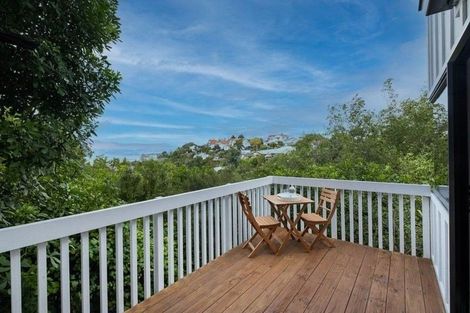 Photo of property in 5 Corry Avenue, Bluff Hill, Napier, 4110