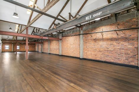 Photo of property in 1 Davy Street, Carterton, 5713