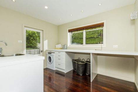 Photo of property in 13 Red Bluff Rise, Campbells Bay, Auckland, 0630