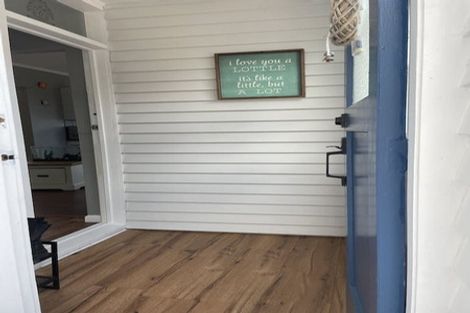 Photo of property in 1/48 Matipo Road, Mairangi Bay, Auckland, 0630