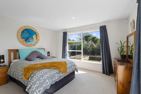 Photo of property in 14 Kilkivan Lane, Broomfield, Christchurch, 8042