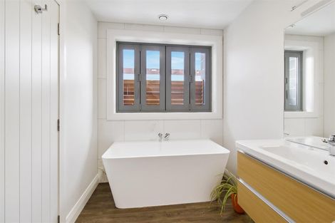 Photo of property in 308 Timaru Road, Waimate, 7978