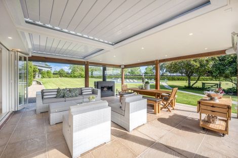 Photo of property in 287 Clifton Road, Whitford, Howick, 2571