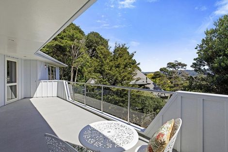 Photo of property in 233a Whites Line East, Waiwhetu, Lower Hutt, 5010