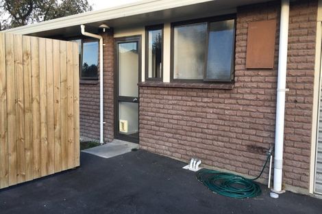 Photo of property in 2/36b New Brighton Road, Shirley, Christchurch, 8061