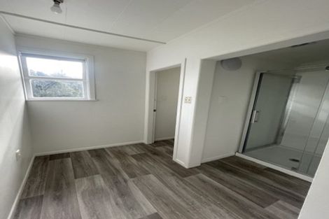 Photo of property in 20 Woodside Road, Massey, Auckland, 0614