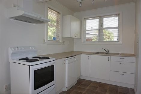 Photo of property in 7 Newall Avenue, Bryndwr, Christchurch, 8052