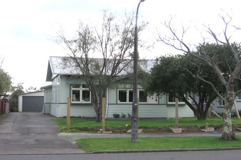 Photo of property in 33 Argyle Avenue, Takaro, Palmerston North, 4410