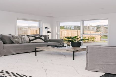 Photo of property in 42 Freedom Drive, Kelvin Grove, Palmerston North, 4414