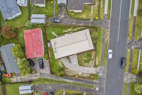 Photo of property in 3 Meadowvale Rise, Titirangi, Auckland, 0604