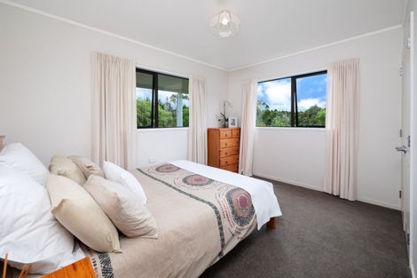 Photo of property in 68 Wiroa Road, Kerikeri, 0293