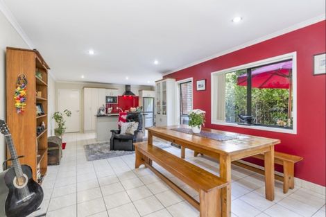 Photo of property in 15a West Hoe Road, Orewa, 0931