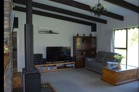 Photo of property in 2 Pareora Ford Road, Taiko, Timaru, 7974