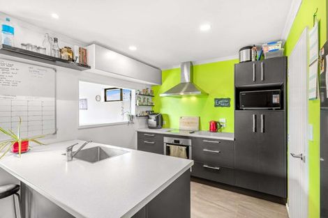 Photo of property in 64 Mcgregors Road, Bromley, Christchurch, 8062