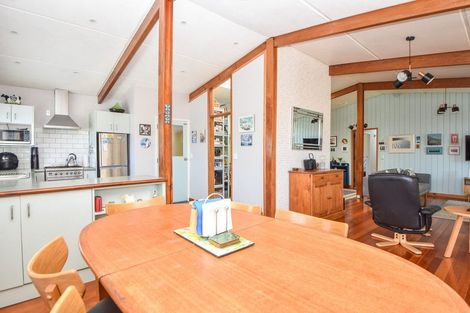 Photo of property in 22 Victoria Street, Carterton, 5713