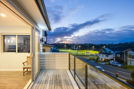 Photo of property in 34 Cavalli Road, Long Bay, Auckland, 0630