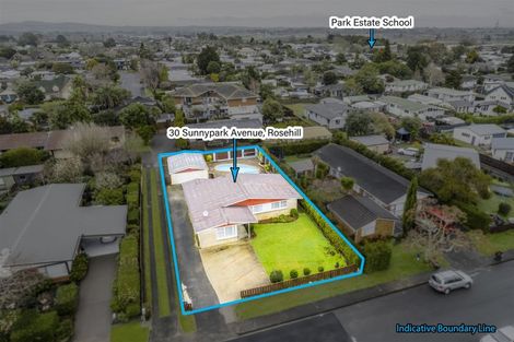 Photo of property in 30 Sunnypark Avenue, Rosehill, Papakura, 2113