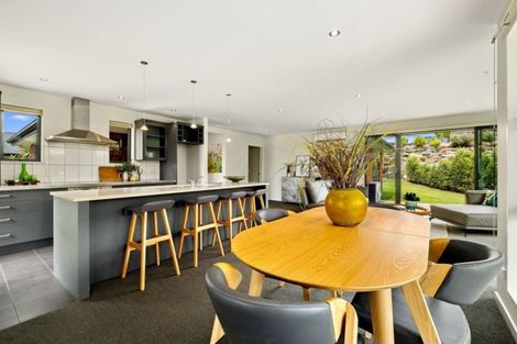 Photo of property in 6 Alpha Close, Wanaka, 9305