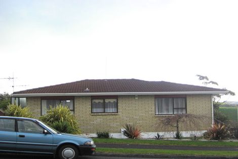 Photo of property in 13 Bronte Place, Whalers Gate, New Plymouth, 4310
