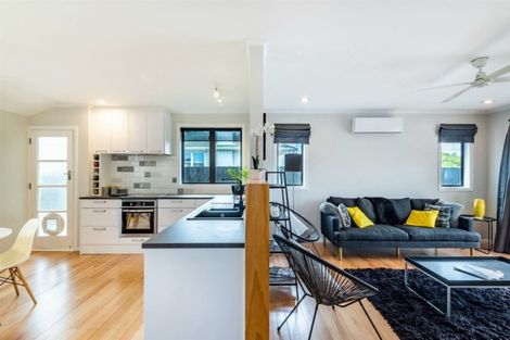 Photo of property in 27 Waipa Street, Birkenhead, Auckland, 0626