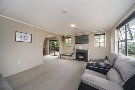 Photo of property in 47 Meadowbrook Drive, Cloverlea, Palmerston North, 4412