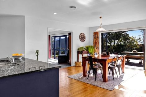 Photo of property in 47a Maire Street, Inglewood, 4330