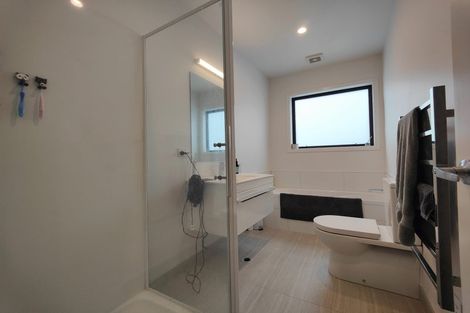 Photo of property in 77c Herald Street, Berhampore, Wellington, 6023