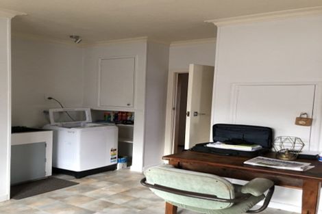 Photo of property in 22 Stanley Street, Levin, 5510