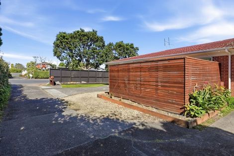 Photo of property in 1/13 Esmonde Road, Takapuna, Auckland, 0622