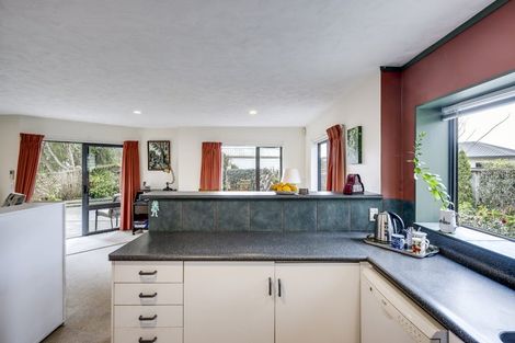 Photo of property in 2/16 Alan Styles Place, Greenmeadows, Napier, 4112