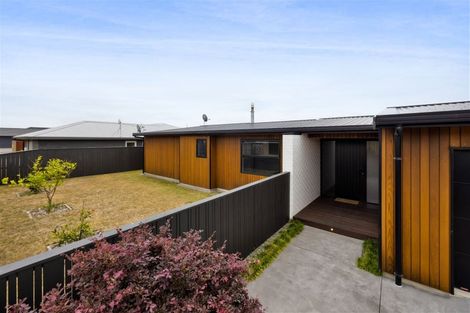 Photo of property in 2 Roy Johns Way, Bell Block, New Plymouth, 4312